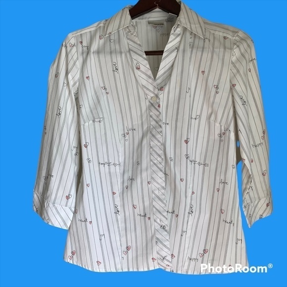 Chicos 3/4 sleeve top - Picture 2 of 7